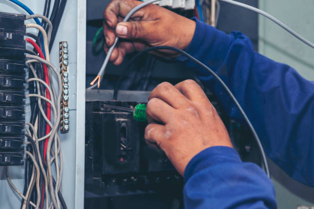 Best Affordable Emergency Electrician  in Windsor, NC