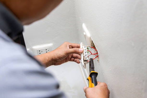 Best Emergency Electrical Repair  in Windsor, NC